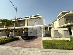 Bigger Layout | L Shaped | Middle Corner | Well Maintained