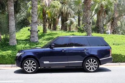 Pristine Range Rover V8 HSE GCC Specs