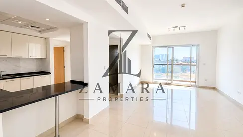 Spacious | Kitchen Appliances | Multiple Cheques