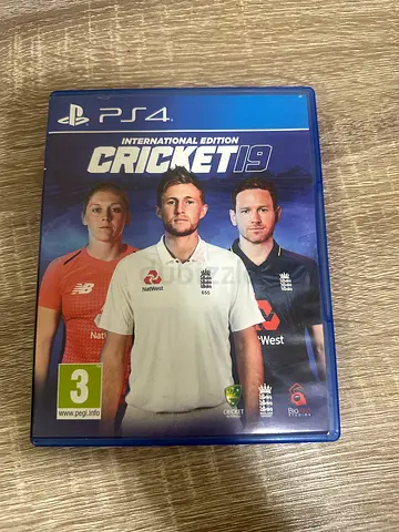 Cricket 19 (PS4) - Physical Game Disc