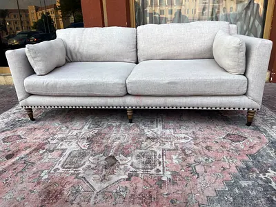 Selling high-quality Pottery _ Barn Sofa