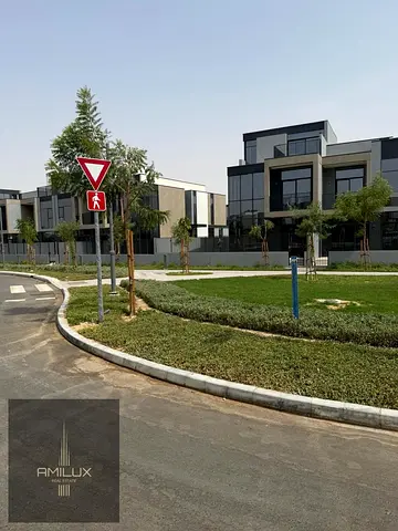 Ready to Move | Brand New 4 Br Townhouse | Corner Unit