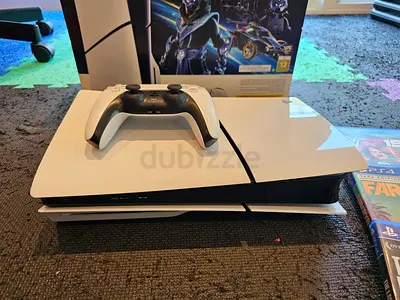 Sony ps5 slim disc 850gb with controller and games