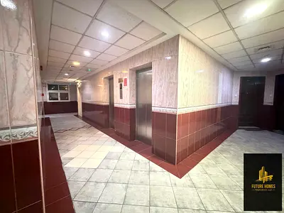 Chiller free studio with wardrobes on prime location