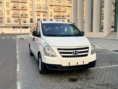Hyundai H1 GLS 2018 GCC Specs // 12 Seats // Full Automatic // Good conditions