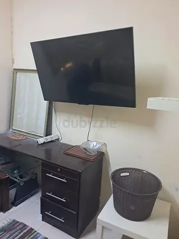 42-55 inch Wall Mounted Flat Panel TV - Good Working Condition