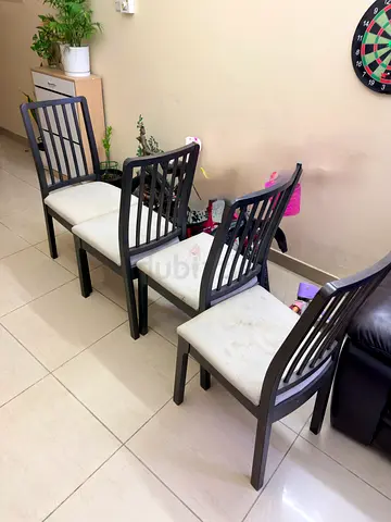 Dining 4 chairs for sale in good condition