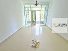 Spacious Studio with balcony and built-in wardrobe
