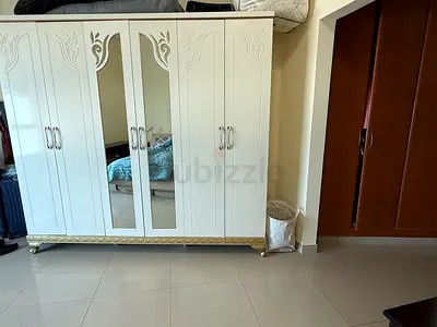 White 6-Door Wardrobe with Mirror Panels - Good Condition