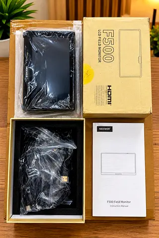 NEEWER F500 LCD Field Monitor