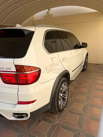 BMW X5 xDrive50i 2012 GCC Specs