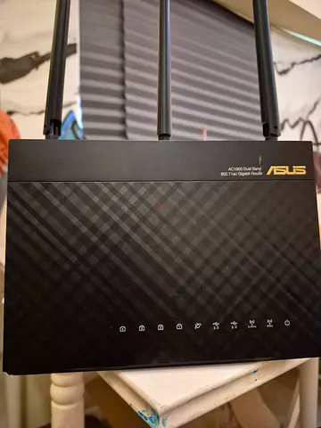 ASUS router RT-AC68U Gigabit AC1900 router