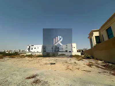 أرض للبيع | ليوارة 1 عجمان | سكني أو تجاري | 4,040 قدم² | أرضي + 3 طوابق |  موقع حيوي في قلب عجمان