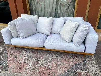 Selling in excellent Condition West Elm Newport Sofa