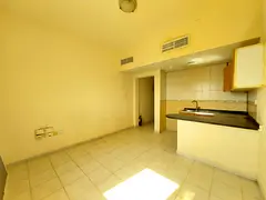 READY TO MOVE STUDIO FLAT CENTER AC&GAS RENT 15k