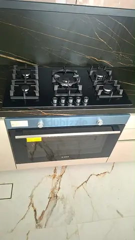 Bosch brand 5Burner built in Gas cooktop 90cm and Gas oven 90cm
