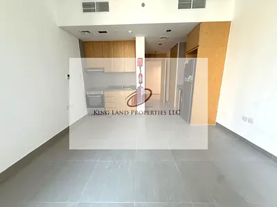 استوديو جديد كليًا بإطلالة على المسبح، مع مسبح وموقف سيارات وصالة رياضية للإيجار في منطقة الممشى، الشارقة.