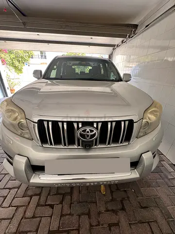 Toyota Prado VXL 2011 GCC Specs V6 Top Option