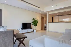 Spacious | 1BR + Study | Community view
