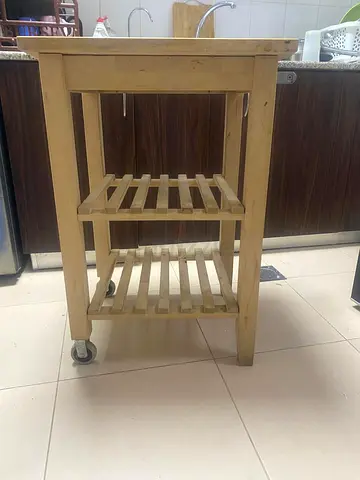 Small wooden kitchen island/cart with wheels - light pine