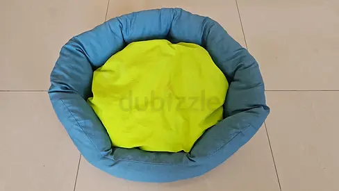 Cat bed 30 AED only !