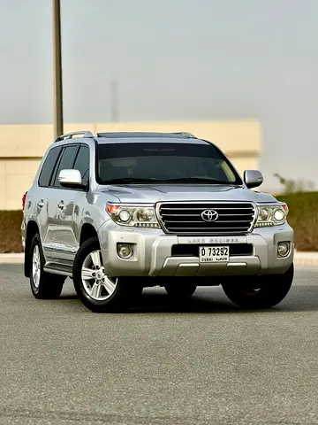 Toyota Land Cruiser GXR 2013 GCC Specs