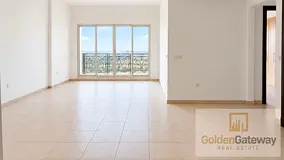 Stunning Golf View | Well Maintained | High Floor
