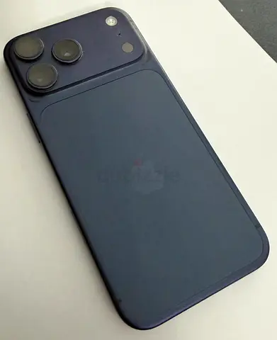 iPhone 17 Pro Max - Blue, , 512gb Good Condition with Apple care plus