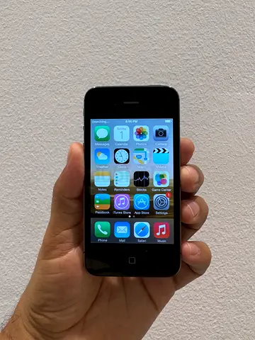 Apple iPhone 4S Old School