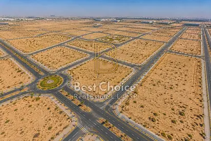 أرض تجارية للبيع على شارع الإمارات العابر في مشروع المهذب