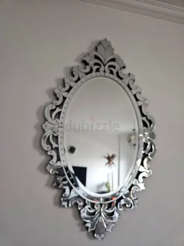 Ornate decorative wall mirror - silver vintage-style oval