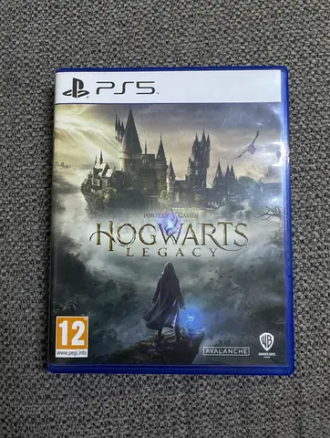 Hogwarts Legacy PS5 Disc – Very Good Condition | Abu Dhabi