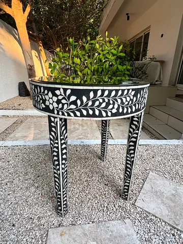 Black & White Decorative Console Table with Mirror Top