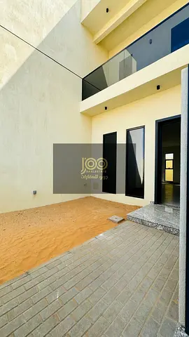 🏘️✨ تاون هاوس للإيجار السنوي في أم القيوين | بالقرب من جامعة أم القيوين | 4 غرف ماستر | 80,000 درهم نهائي