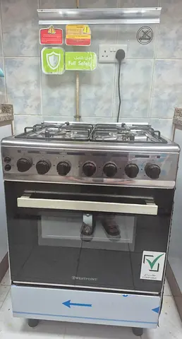 4-burner gas range with oven - used, working condition