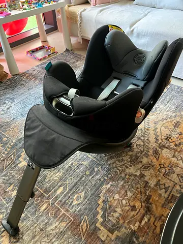 Isofix Cybex infant car seat head support / insert (great condition)