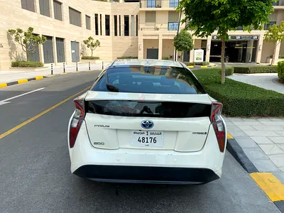 2018 Toyota Prius GCC Specs