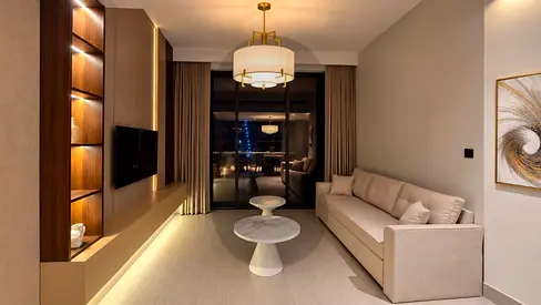 Brand New 1BR | Panoramic Creek View | Business Bay