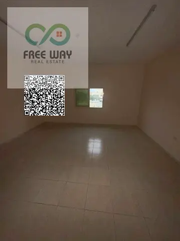 🏠🔥 **للإيجار السنوي في عجمان – الراشدية 3** 🔥🏠  ✨ **استوديو واسع بمطبخ منفصل وموقع مميز!**  هل تبحث عن استوديو واسع بسعر مناسب وموقع حيوي في عجمان
