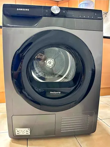 Samsung latest model heat Pump Dryer - Excellent Working Condition