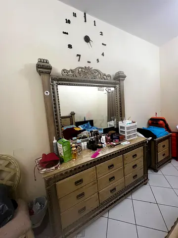 Executive Furnished Room with Attached Bathroom in a 2BHK Apartment Near Metro Station