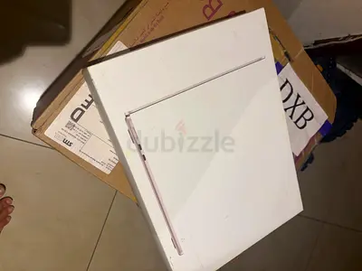 Apple MacBook Air (Boxed) - starlight , 13-inch never use with cover worth 400