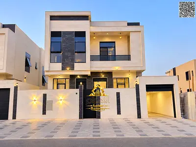 Freehold ownership available to all nationalities; the price includes central air conditioning and is negotiable.