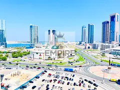 Full Seaview big apartment prime, location, master room, wardrobe, balcony, storeroom exit to Dubai