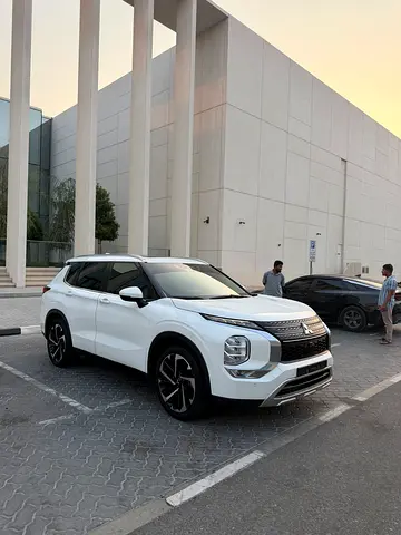 Mitsubishi Outlander 2024 High Line GCC Specs