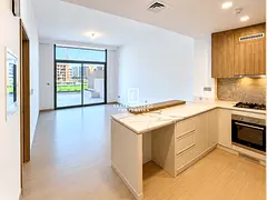 BIG TERRACE | SPACIOUS & PARK FACING