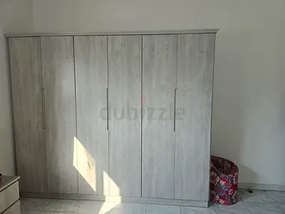 Wardrobe with 6 door