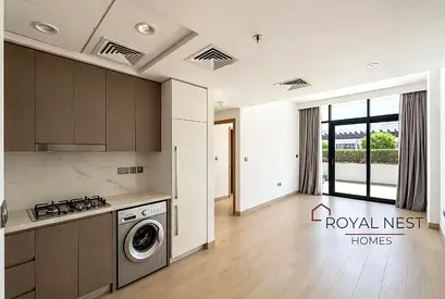 Good Deal I 2 BHK | Huge Size | With Terrace