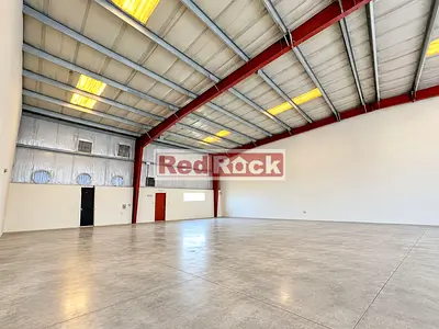 Pillar Less 4142 Sqft Warehouse in Al Quoz 3