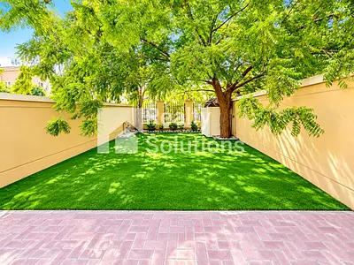 Spacious | Amazing Condition I Vacant | Landscaped